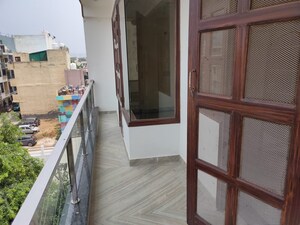 Balcony in 1 BHK Builder Floor at Palam Vihar Extension – for Rent