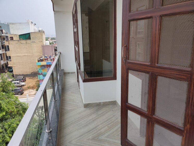 Balcony, palam vihar extension 1 Bedroom 600 Sq.Ft. Builder Floor In Palam Vihar Extension Gurgaon 9603424