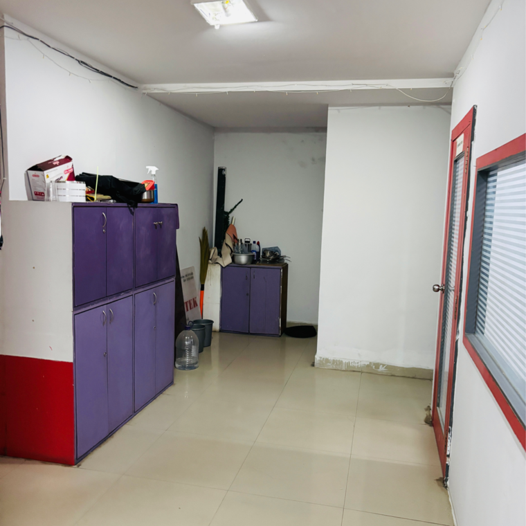 Bathroom, madhapur Commercial Office Space 1525 Sq.Ft. In Madhapur Hyderabad 9603431