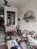 2 BHK + Pooja Room 125 Sq.Yd. Builder Floor in East of Kailash Block-B RWA