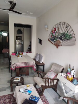 2 BHK Builder Floor For Rent in East of Kailash Block-B RWA, East Of Kailash