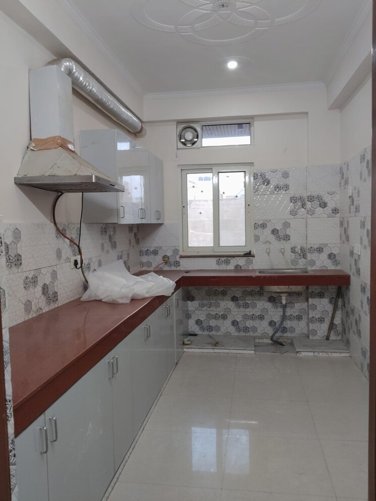 Kitchen, sector 108 2 Bedroom 200 Sq.Mt. Independent House In Sector 108 Noida 9603452