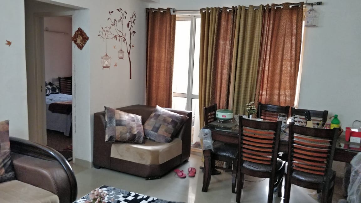 2 BHK Apartment For Rent in Jaypee Greens Kosmos