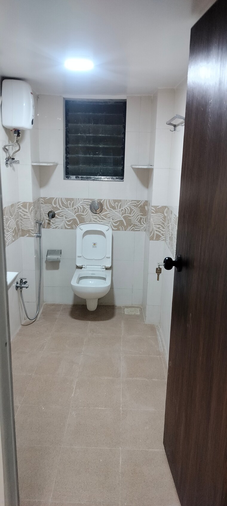 Bathroom, victoria-apartment-andheri 2 Bedroom 750 Sq.Ft. Apartment In Andheri West Mumbai 9603460