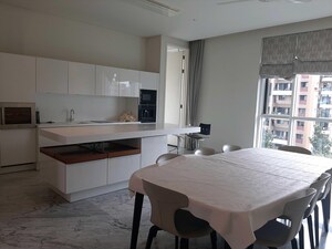 Team Area in 4 BHK Apartment at Magarpatta City – for Sale