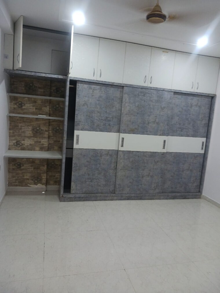 Room, crown-whistling-woods 3 Bedroom 2060 Sq.Ft. Apartment In Kokapet Hyderabad 9603467