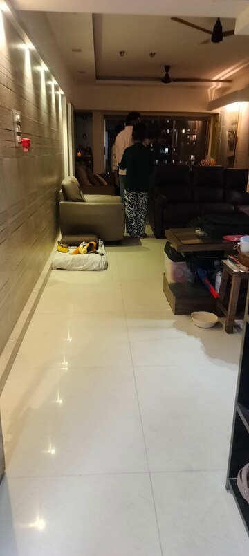 Parking in 2 BHK Apartment at Montreal Tower, Andheri West – for Rent