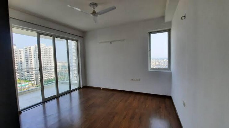 Room, hero-homes-phase-2 3 Bedroom 1689 Sq.Ft. Apartment In Sector 104 Gurgaon 9603510