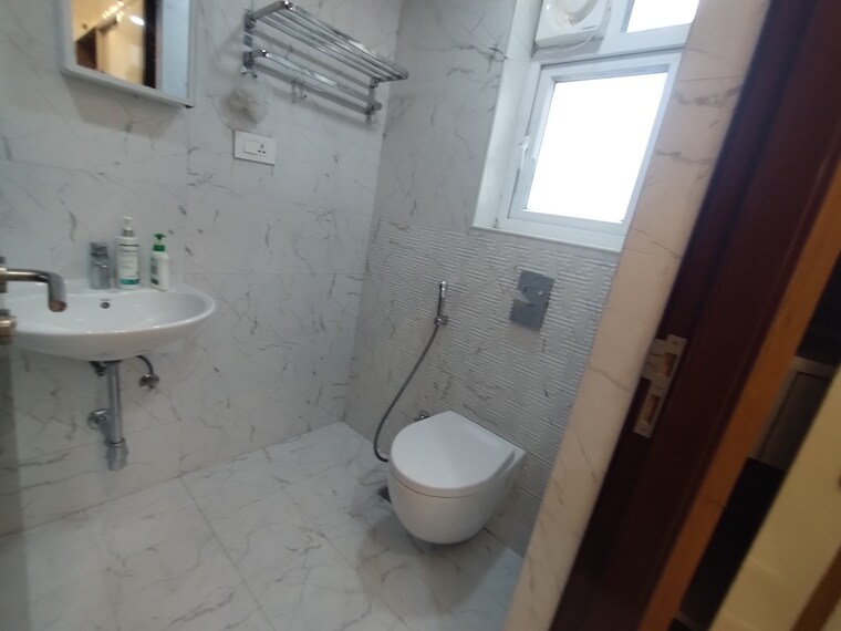Bathroom, gachibowli Commercial Office Space 2250 Sq.Ft. In Gachibowli Hyderabad 9603520
