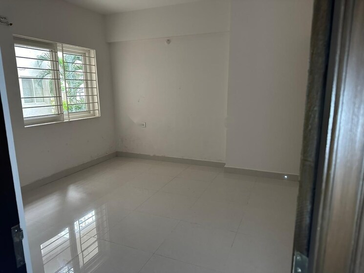 Room, hallmark-treasor 3 Bedroom 1429 Sq.Ft. Apartment In Narsingi Hyderabad 9603519