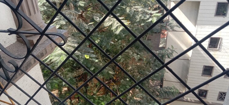 Balcony, satellite-garden 1 Bedroom 550 Sq.Ft. Apartment In Goregaon East Mumbai 9603524