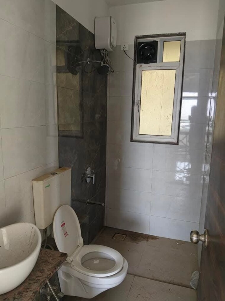 Bathroom, newa-bhakti-park 2 Bedroom 758 Sq.Ft. Apartment In T.T.C. Industrial Area Navi Mumbai 9603557