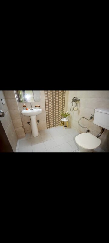 Master Bedroom in 2.5 BHK Apartment at Gaur City 2 - 12th Avenue, Sector 16c Greater Noida – for Sale