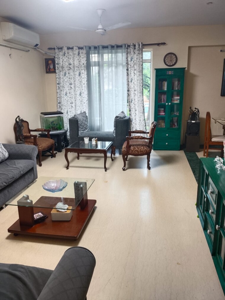 Living Room, vipul-greens 3 Bedroom 1895 Sq.Ft. Apartment In Sector 48 Gurgaon 9603649