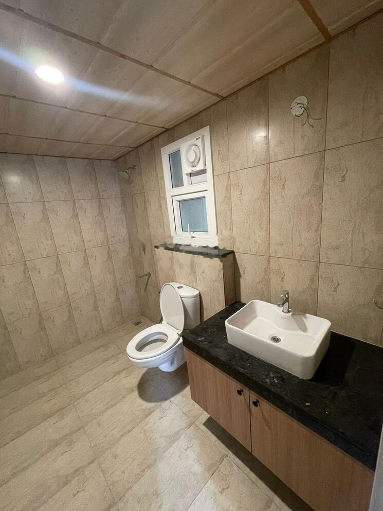 Bathroom, prestige-high-fields 2 Bedroom 900 Sq.Ft. Apartment In Gachibowli Hyderabad 9603643