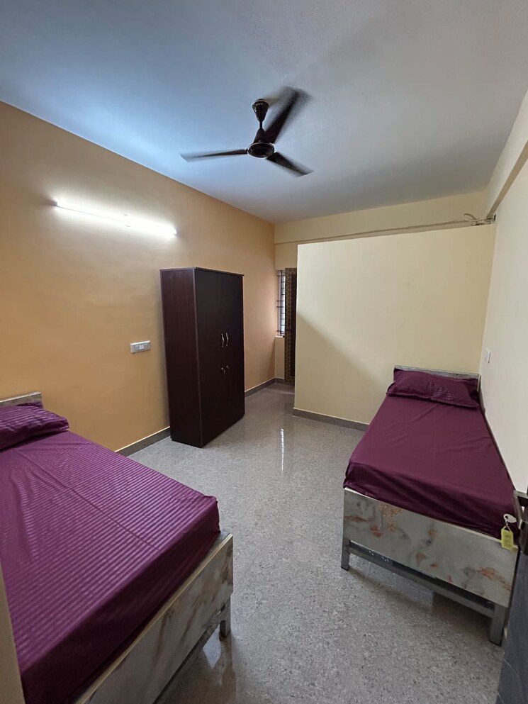 Living Room, garebhavipalya Pg For Boys & Girls In Garebhavipalya 9603700