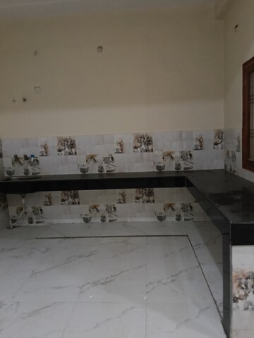 Kitchen in 2 BHK Independent House at Gomti Nagar – for Rent