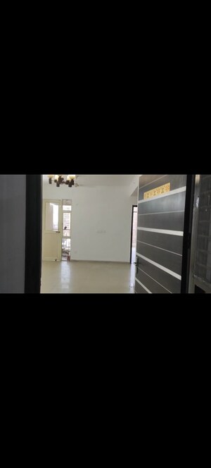 Room in 2.5 BHK Apartment at KW Srishti, Raj Nagar Extension – for Sale