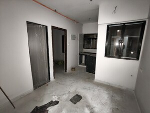 Room in 1 BHK Apartment at Promesa Midtown, Ghatkopar East – for Rent