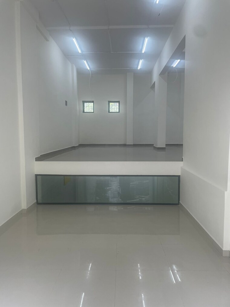 undefined, dignity-apartments Commercial Showroom 4000 Sq.Ft. In Andheri West Mumbai 9603778