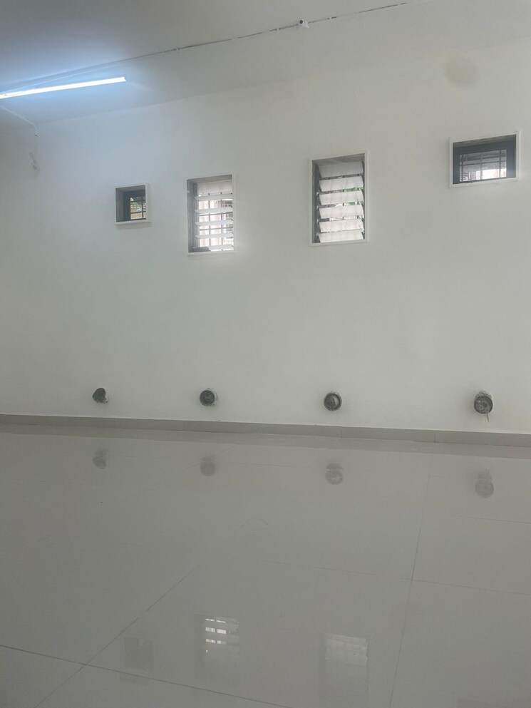 Floor Plan, dignity-apartments Commercial Showroom 4000 Sq.Ft. In Andheri West Mumbai 9603778