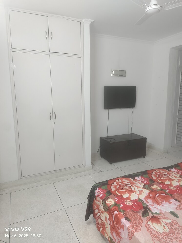 Bedroom, dlf-windsor-court 4 Bedroom 2985 Sq.Ft. Apartment In Dlf Phase iv Gurgaon 9603804