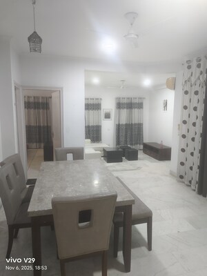 Kitchen in 4 BHK Apartment at DLF Windsor Court, Dlf Phase iv – for Rent