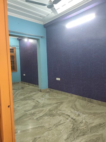 Room in  Pg at Vipul Khand – for Rent