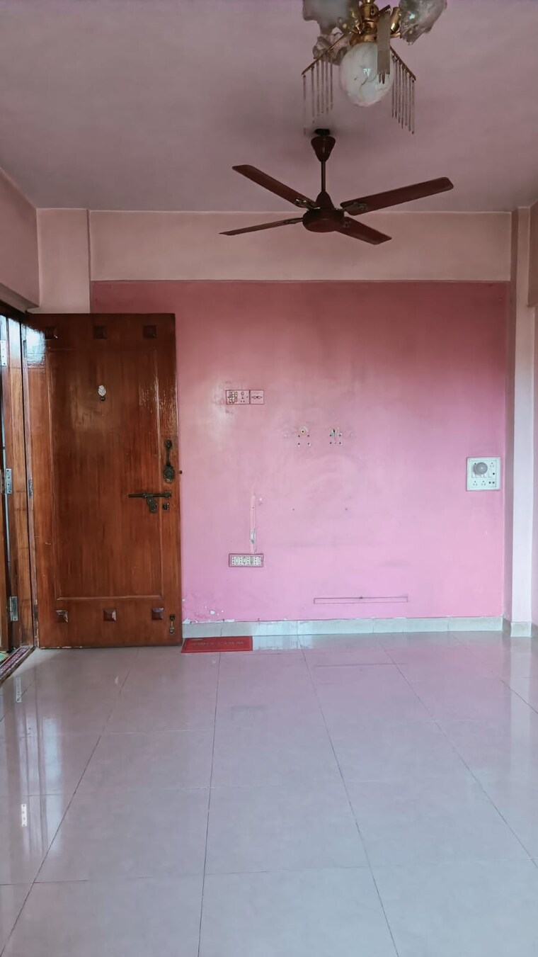 Room, dosti-estates 1 Bedroom 404 Sq.Ft. Apartment In Wadala East Mumbai 9603802