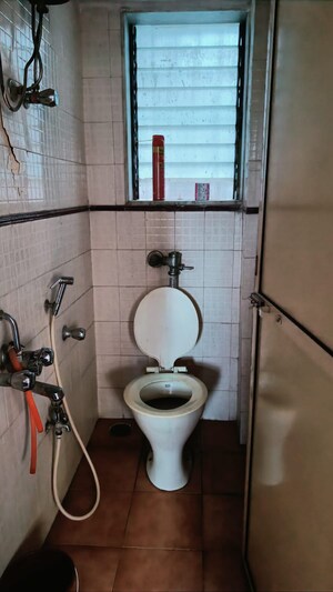 Bathroom in 1 BHK Apartment at Dosti Estates, Wadala East – for Rent