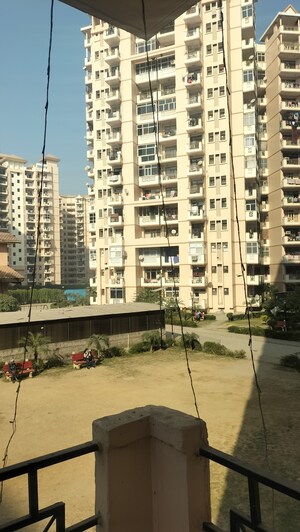 2 BHK Apartment For Rent in SRS Residency, Sector 88
