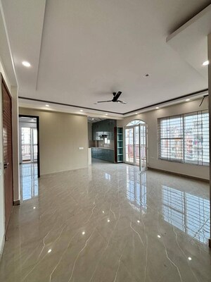 5 BHK Builder Floor For Sale in Unitech Greenwood City Apartment, Sector 45