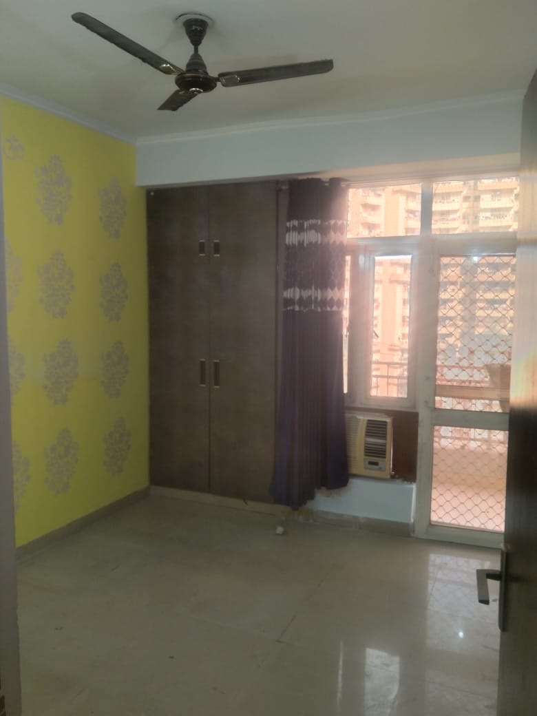 2 BHK Apartment For Rent in Supertech Ecovillage II