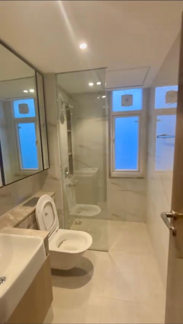 Bathroom, dlf-garden-city-independent-floors 4 Bedroom 250 Sq.Yd. Builder Floor In Sector 92 Gurgaon 9603956