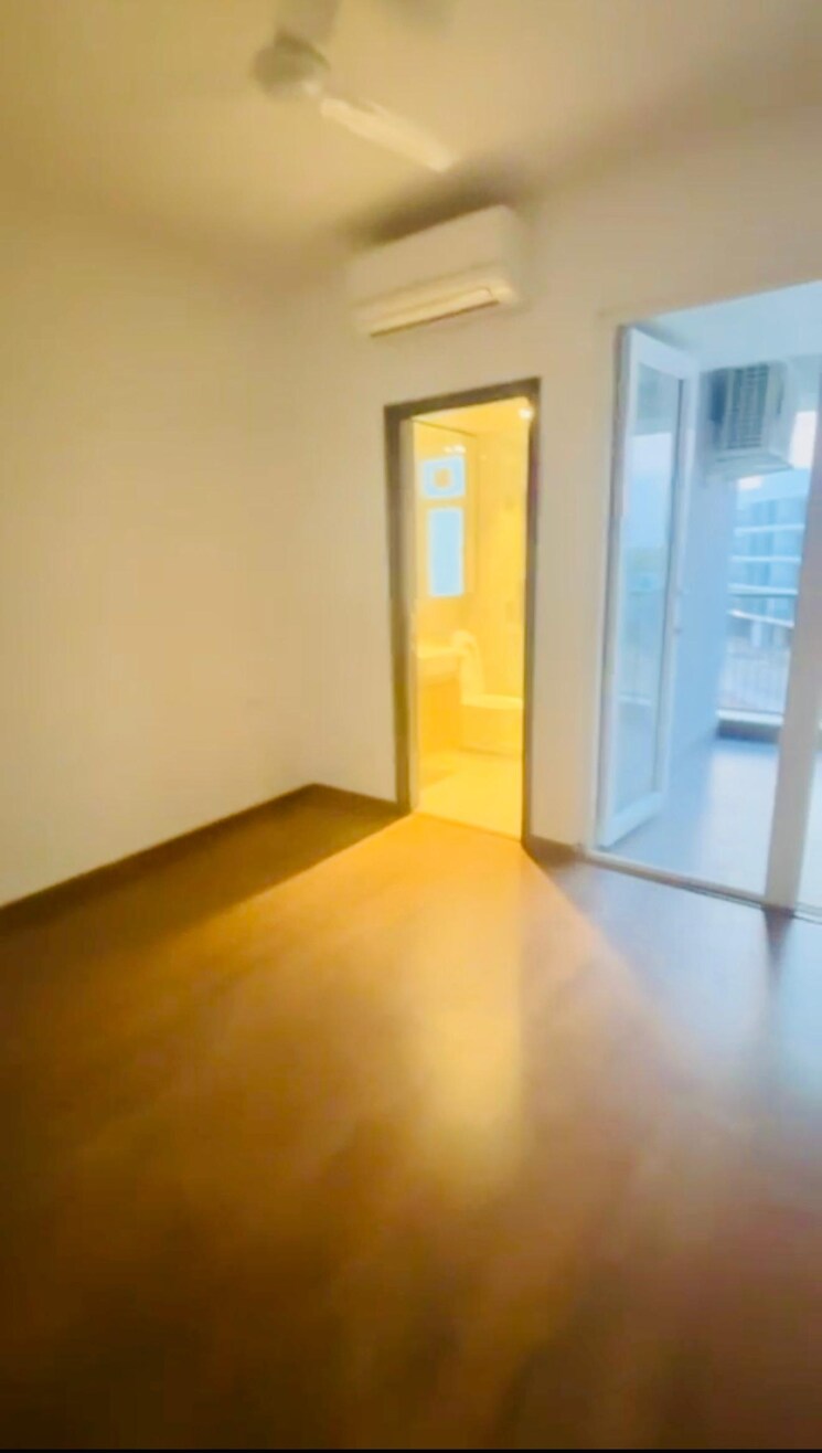 Room, dlf-garden-city-independent-floors 4 Bedroom 250 Sq.Yd. Builder Floor In Sector 92 Gurgaon 9603956