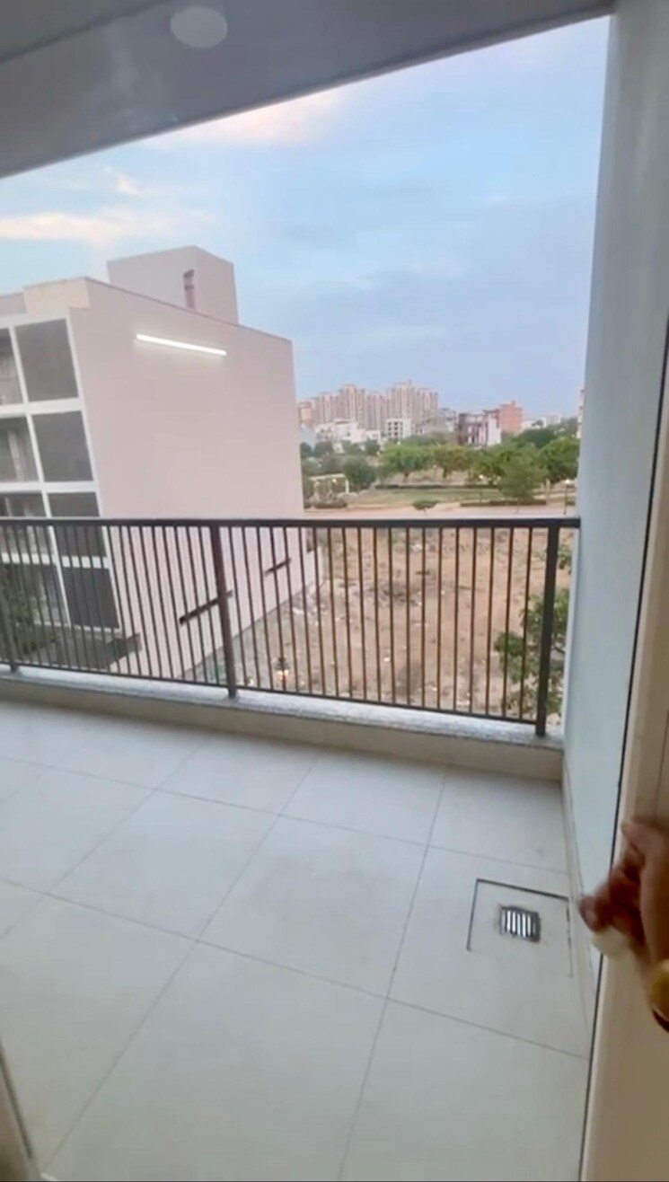 Balcony, dlf-garden-city-independent-floors 4 Bedroom 250 Sq.Yd. Builder Floor In Sector 92 Gurgaon 9603956