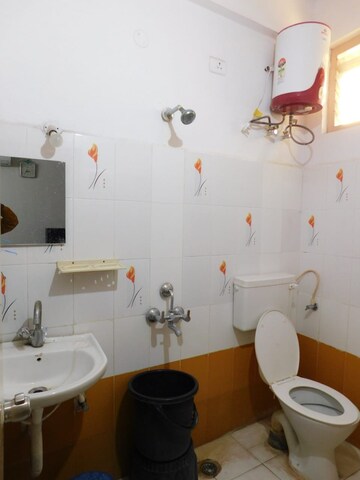 Team Area in 3 BHK Apartment at Manikonda – for Sale