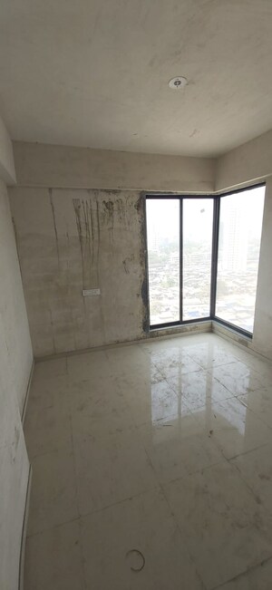 Room in 2 BHK Apartment at Anand Heights, Wadala – for Rent