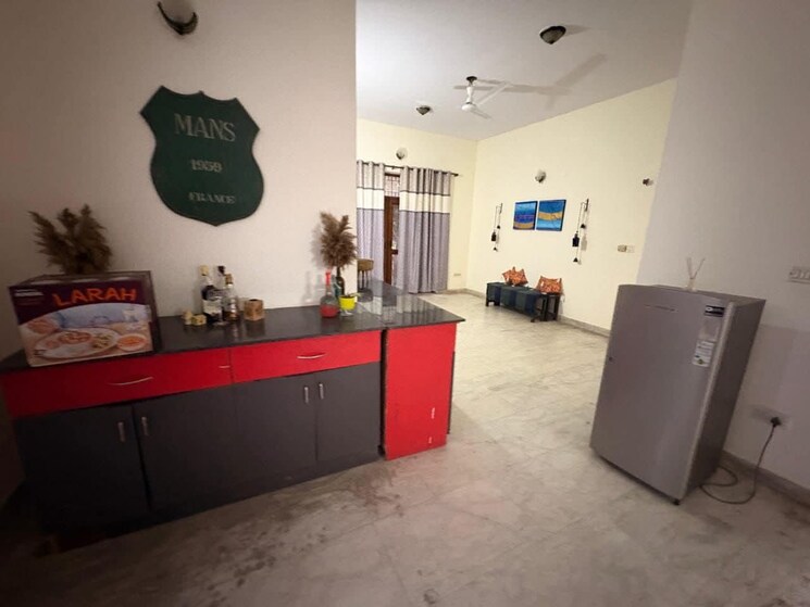 Kitchen, ansal-plaza-sector-23 3 Bedroom 2500 Sq.Ft. Builder Floor In Sector 23 Gurgaon 9603974