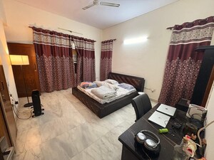 Living Room in 3 BHK Builder Floor at Ansal Plaza Sector-23, Sector 23 – for Rent