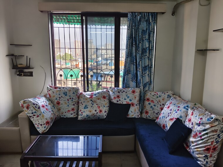 Living Room, sunshine-tower-koper-khairane 1 Bedroom 450 Sq.Ft. Apartment In Kopar Khairane Navi Mumbai 9603654