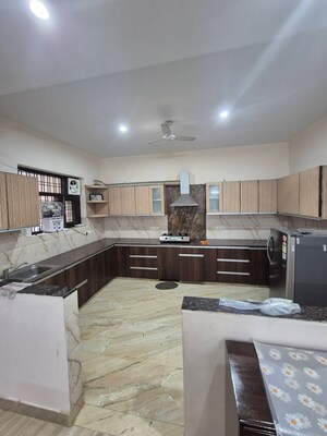Kitchen in 3 BHK Builder Floor at Ansal Plaza Sector-23, Sector 23 – for Rent