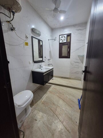 Bathroom in 3 BHK Builder Floor at Ansal Plaza Sector-23, Sector 23 – for Rent