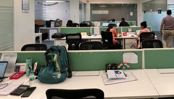  Office Space For Rent in Landmark Building Andheri, Andheri East