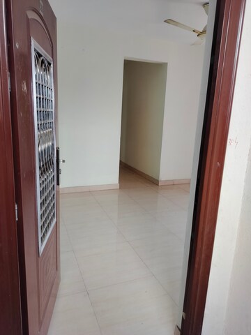 Room in 2 BHK Apartment at Anshul Shree Hans Garden, Dhanori – for Rent
