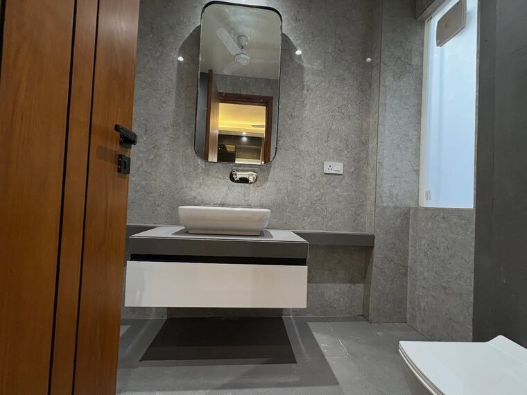 Bathroom, sector 5 dwarka 3 Bedroom 1600 Sq.Ft. Apartment In Sector 5 Dwarka Delhi 9604041