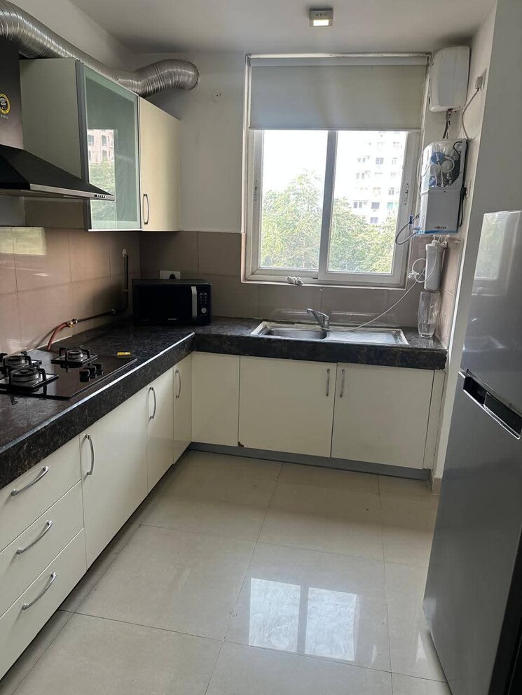 Kitchen, ansal-plaza-sector-23 3 Bedroom 3200 Sq.Ft. Builder Floor In Sector 23 Gurgaon 9604038