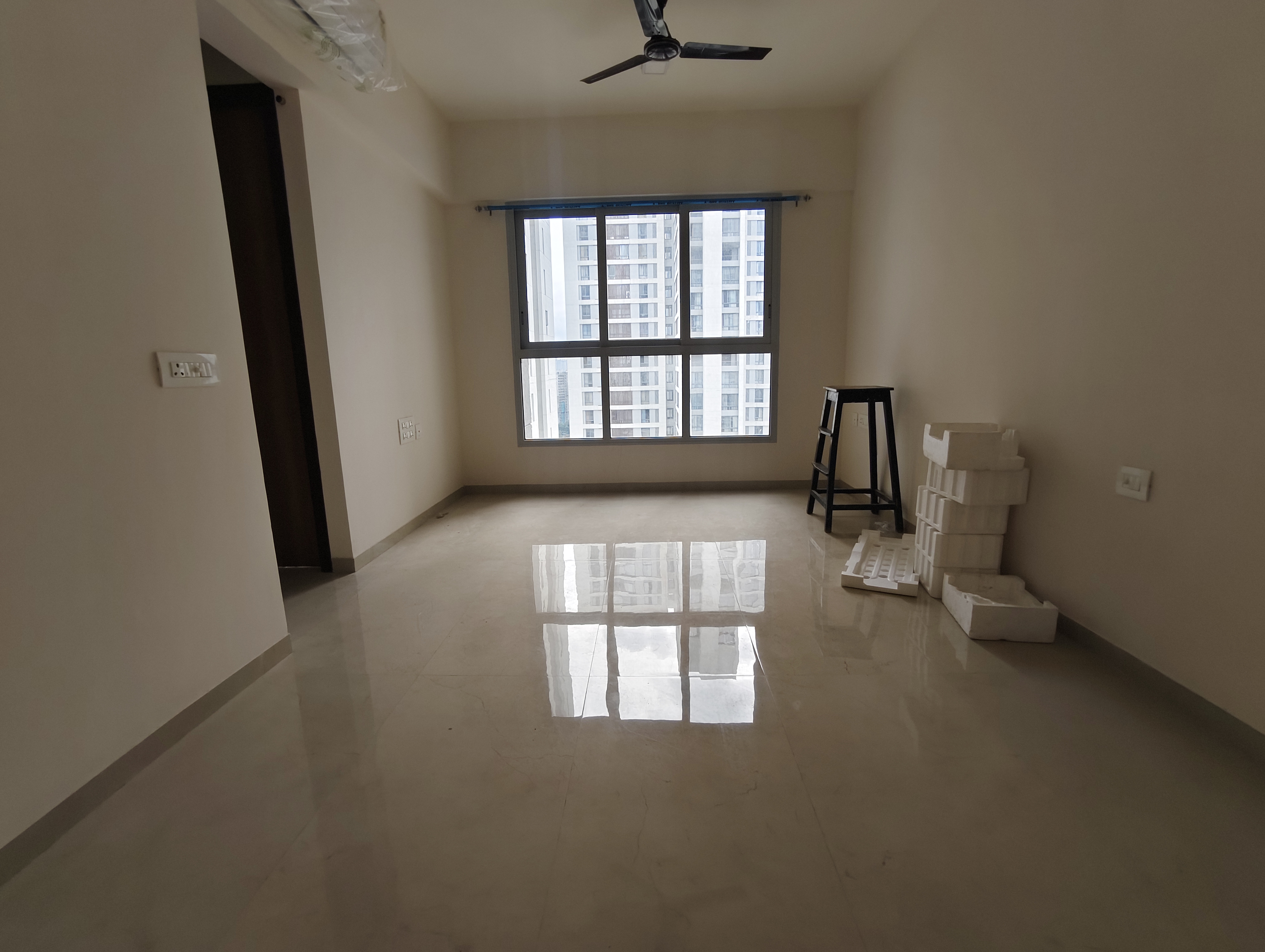 2 BHK Apartment For Rent in Piramal Vaikunth