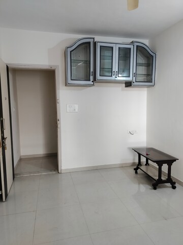 Room in 2 BHK Apartment at Sai Life Style, Dhanori – for Rent