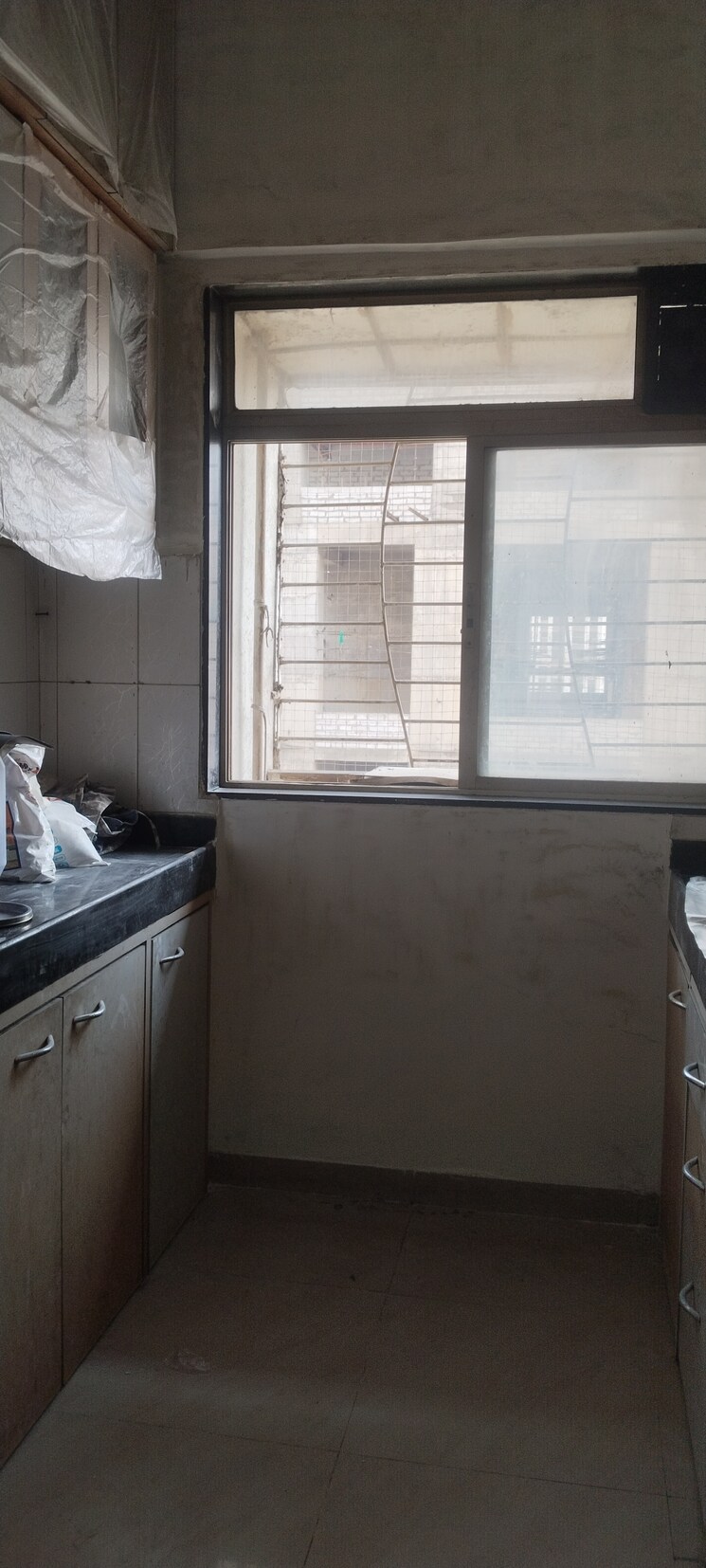 Kitchen, nirmal-lifestyle-residency-chs-ltd 2 Bedroom 850 Sq.Ft. Apartment In Mulund West Mumbai 9604093